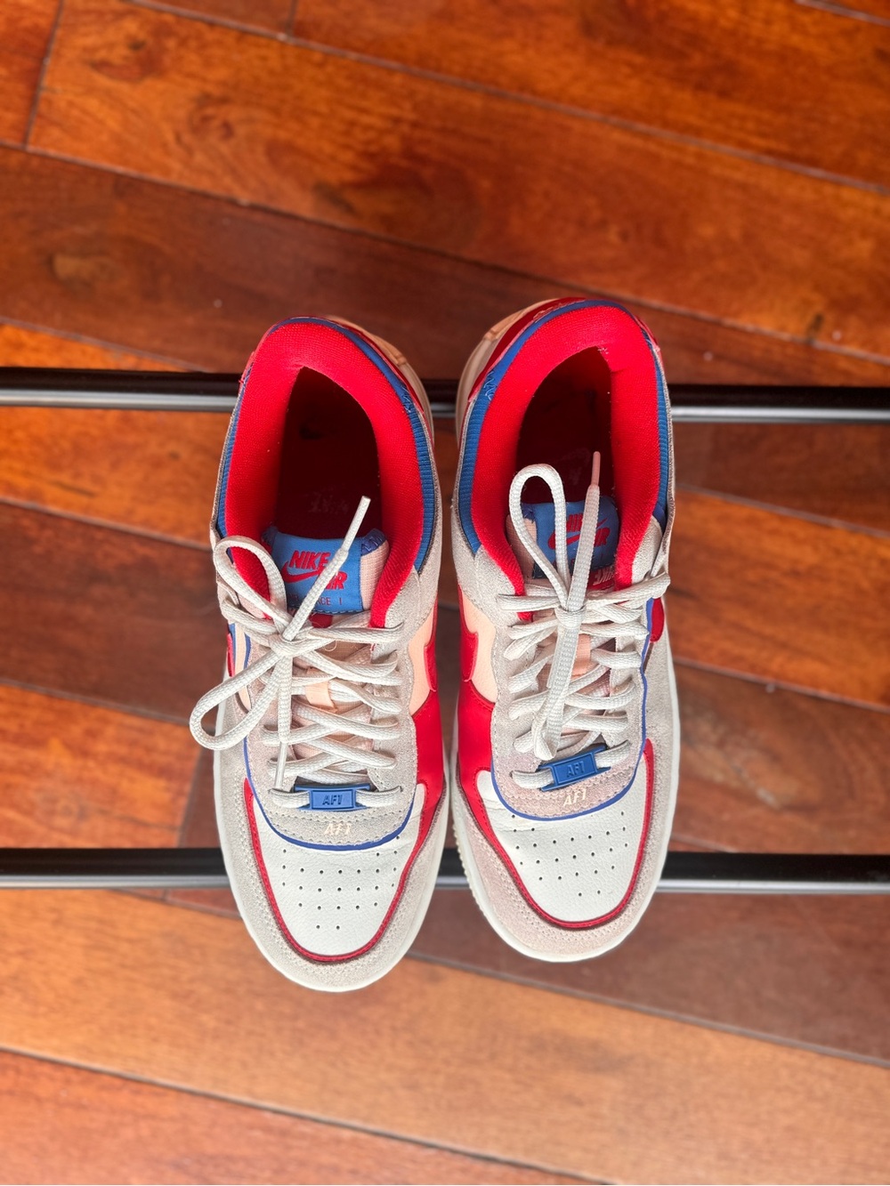 Nike Air Force 1 Shadow sneakers in a "Sail Royal Red" colorway - Picture 5 of 12